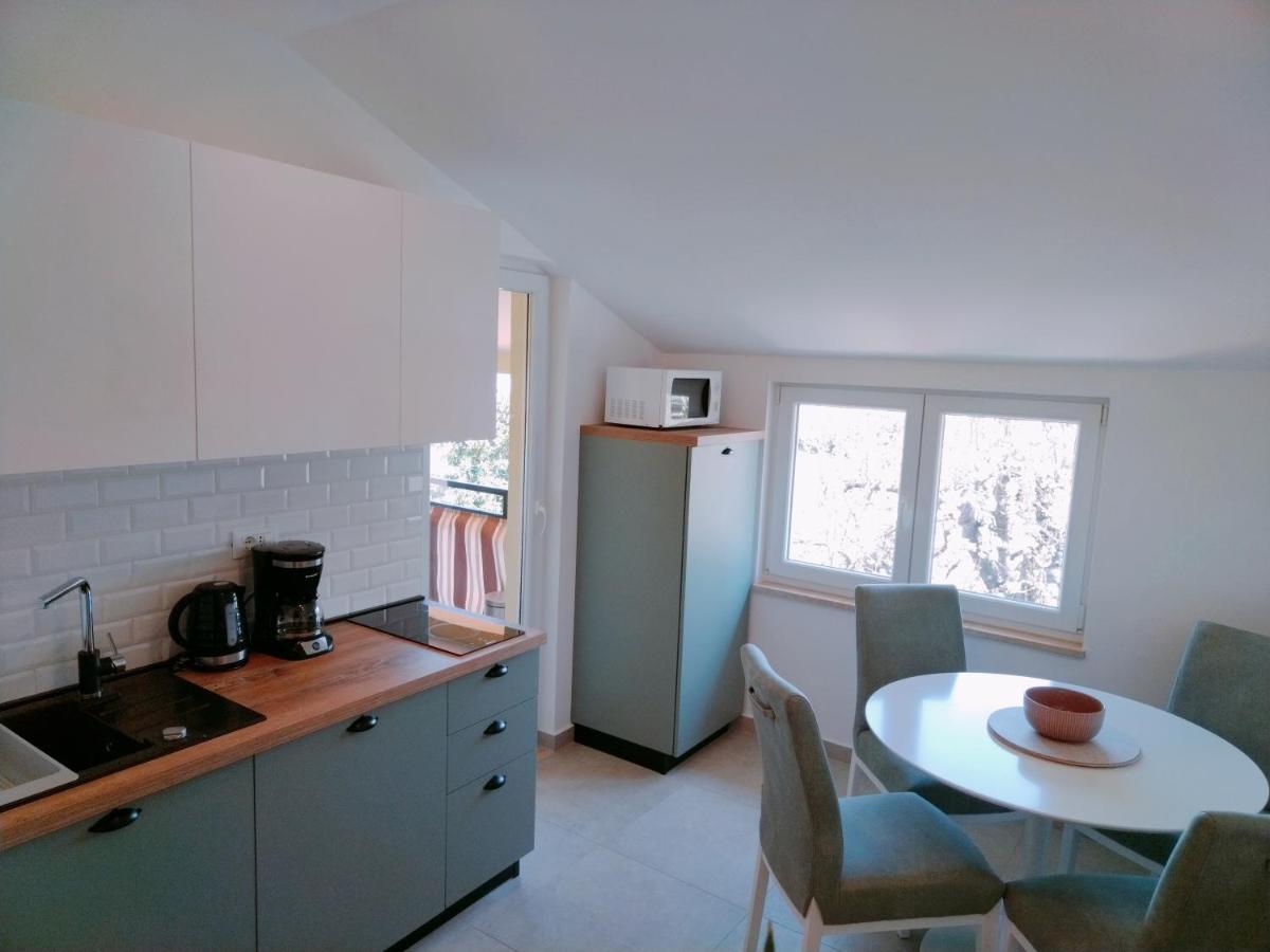 Apartments Radmila Porec Exterior photo
