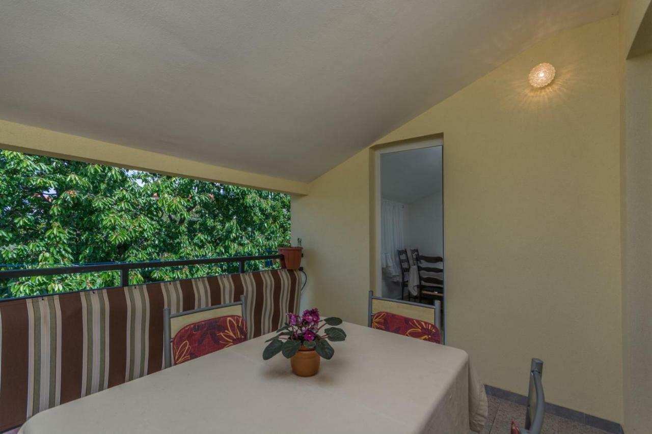 Apartments Radmila Porec Exterior photo